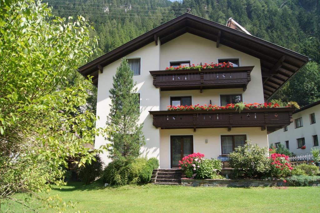 Bed and Breakfast Haus Josef Mayrhofen Exteriér fotografie